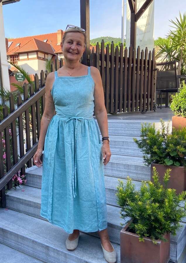 Kleid aus Leinen zum vorne und hinten binden_02