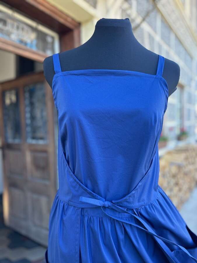 Kleid aus Sommerpoplin zum vorne und hinten binden_01