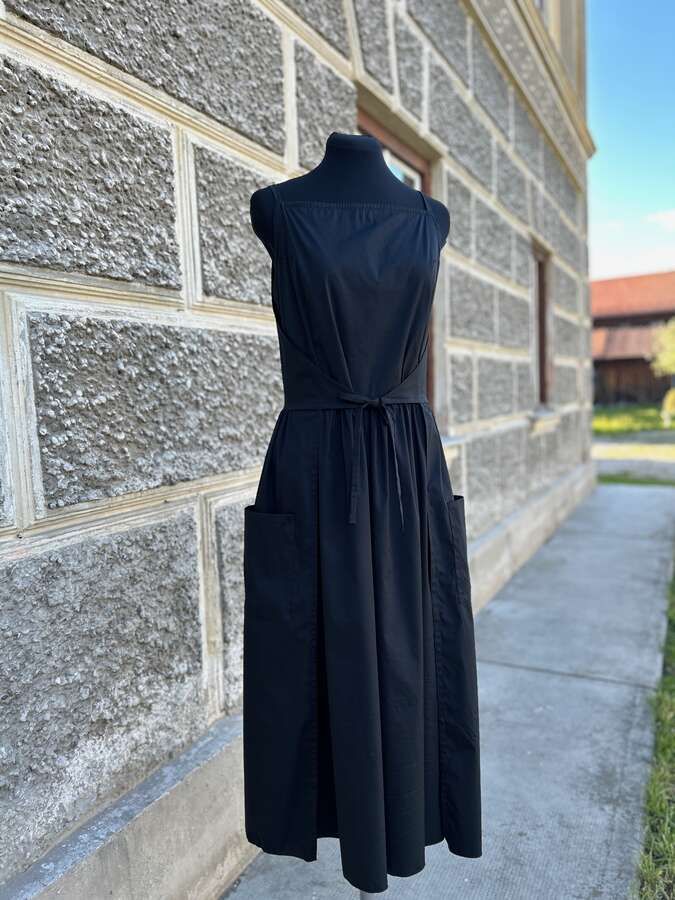 Kleid aus Sommerpoplin zum vorne und hinten binden_04